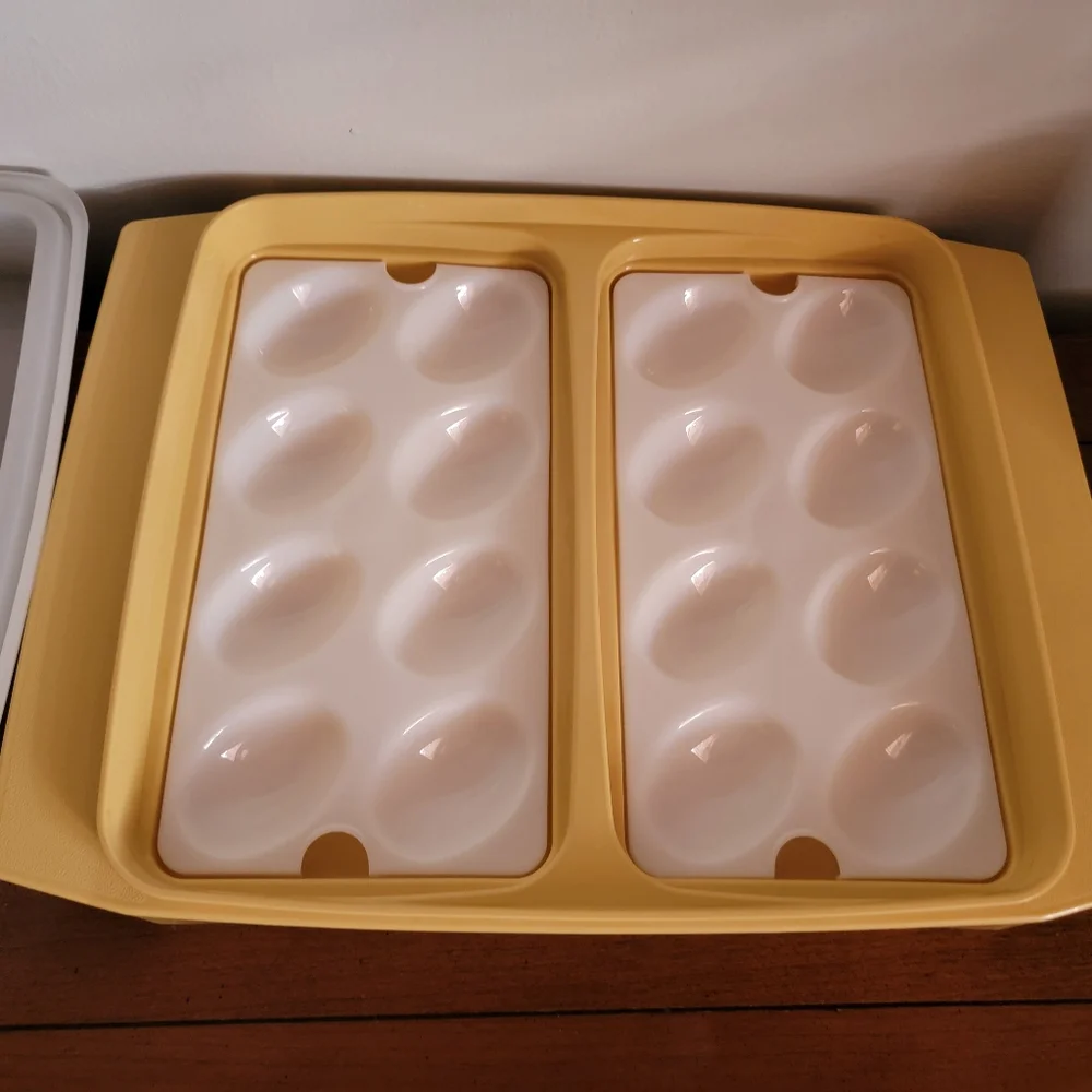Tuperware vintage tupperware